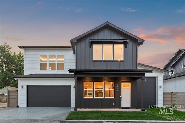 view of front of home with a garage