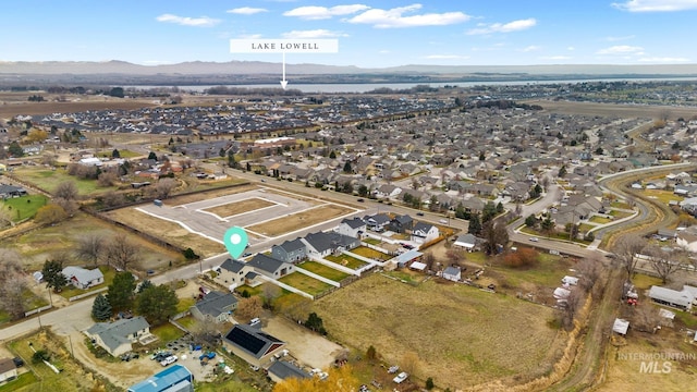 bird's eye view featuring a mountain view