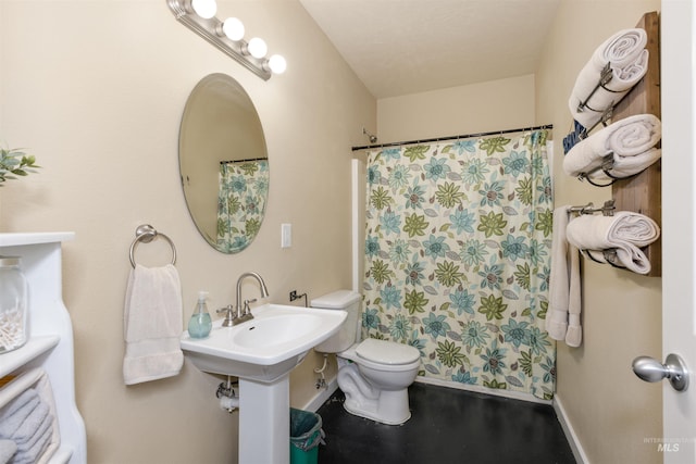 2493 S Skyview Dr, Nampa, ID 83686 - bathroom featuring toilet and curtained shower