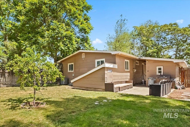 77 S Canyon St, Nampa, ID 83651 - rear view of house