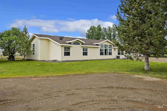 9788 Hwy 78, Hammett, ID 83627 - view of front of house with a front lawn