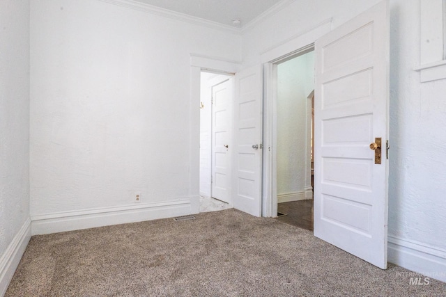 707 9th Ave S, Nampa, ID 83651 - unfurnished room featuring carpet and ornamental molding