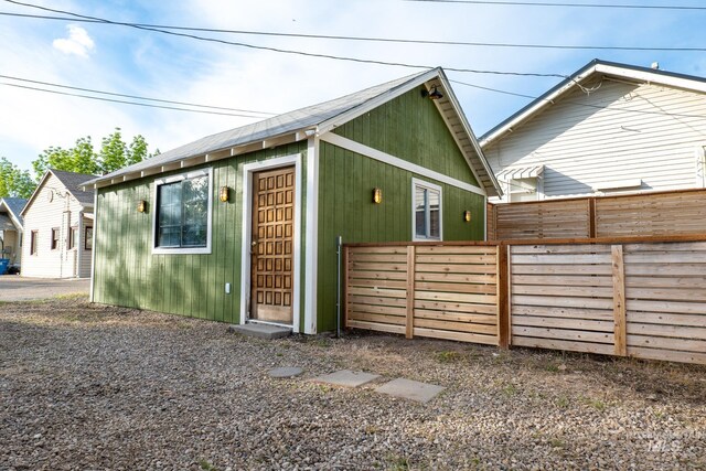 707 9th Ave S, Nampa, ID 83651 - view of outbuilding featuring fence