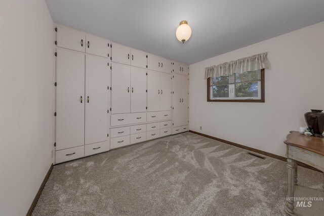 300 N 10th St, Payette, ID 83661 - unfurnished bedroom with carpet flooring