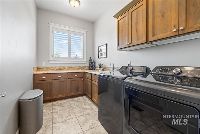 9968 Moon Shadow Ct, Middleton, ID 83644 - laundry area with independent washer and dryer and cabinet space