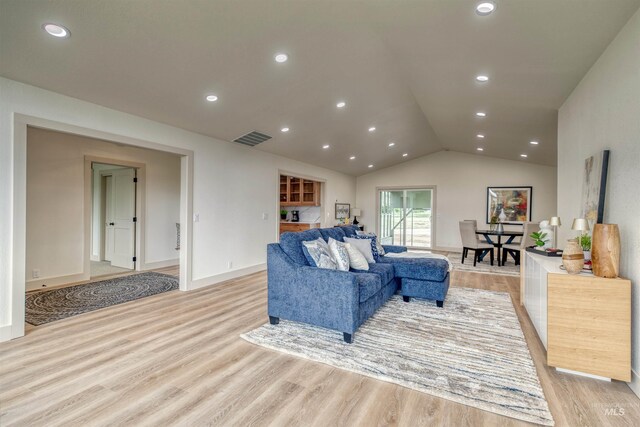 3131 Fuller Rd, Emmett, ID 83617 - living area featuring light wood-type flooring, recessed lighting, lofted ceiling, and baseboards