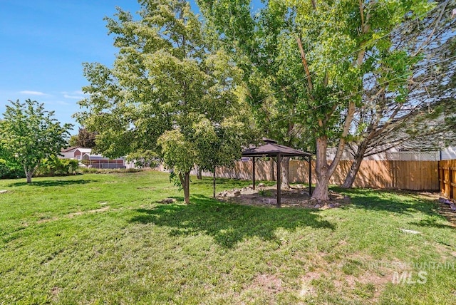 712 Yakima Ave, Filer, ID 83328 - view of yard featuring a gazebo