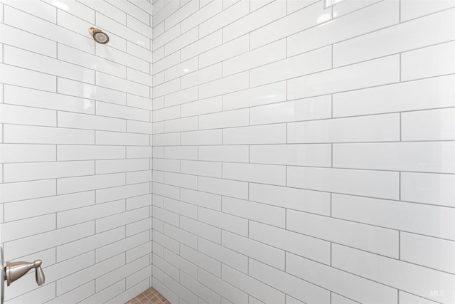 733 W Cowman St, Eagle, ID 83616 - bathroom with tiled shower
