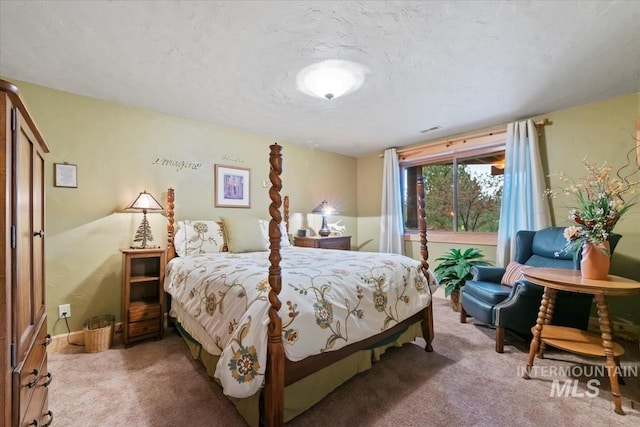 1533 Pine Lakes Ranch Dr, Cascade, ID 83611 - bedroom featuring carpet and a textured ceiling