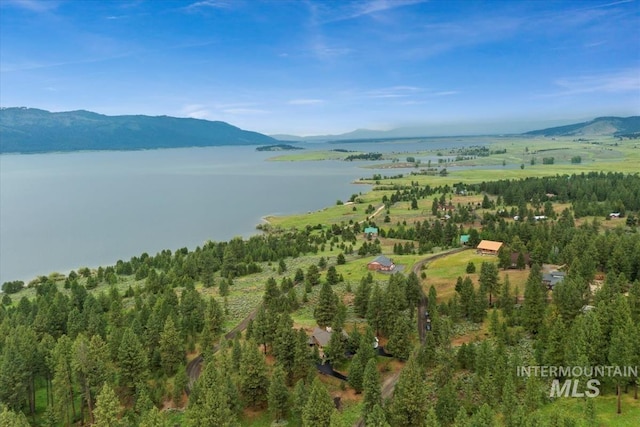 1533 Pine Lakes Ranch Dr, Cascade, ID 83611 - aerial view of property's location featuring a water and mountain view