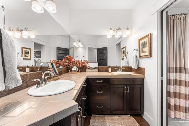 1912 N Bottle Creek Pl, Eagle, ID 83616 - full bathroom with double vanity