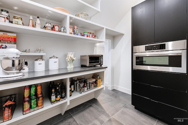 pantry with a toaster