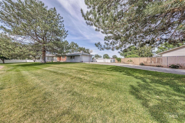 2371 SW 2nd Ave, Ontario, OR 97914 - view of yard