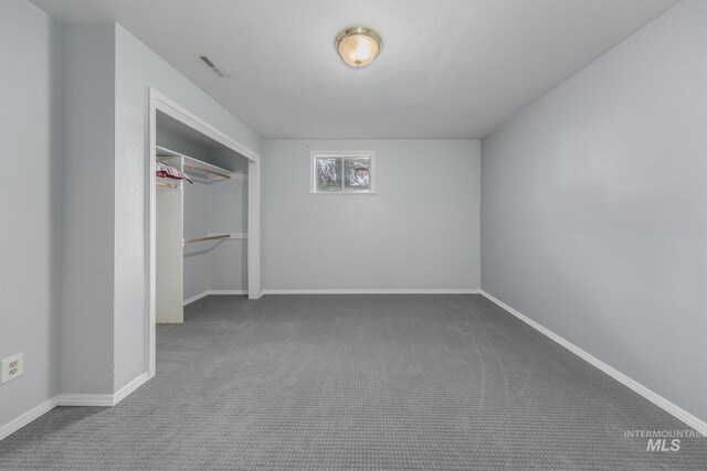 2371 SW 2nd Ave, Ontario, OR 97914 - unfurnished bedroom with carpet, baseboards, and a closet