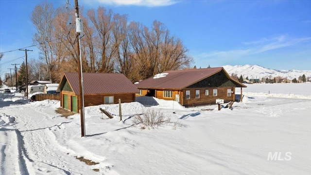 exterior space with a mountain view