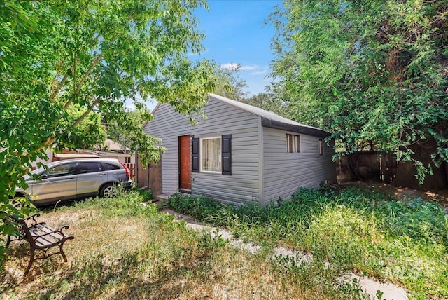 202E 2nd St, Shoshone, ID 83352 - view of side of home