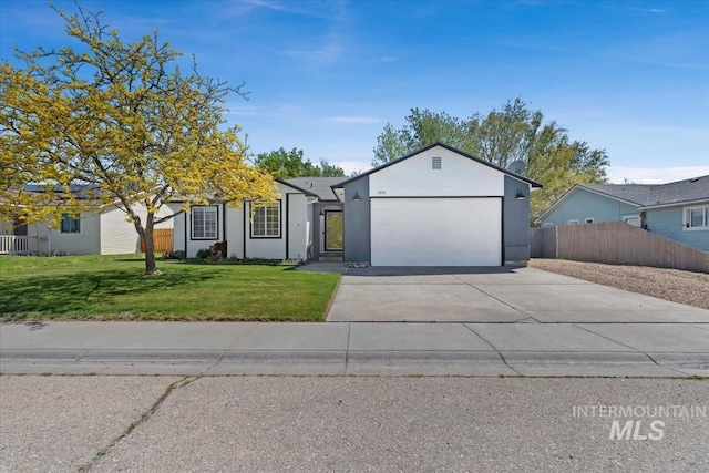 1600 Peregrine, Mountain Home, ID 83647 - ranch-style home featuring concrete driveway and a garage