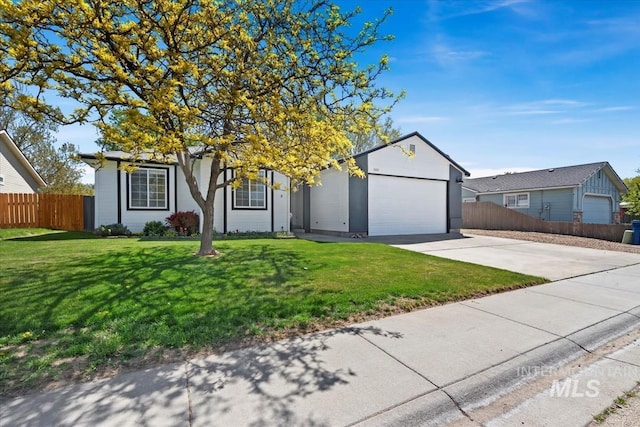 1600 Peregrine, Mountain Home, ID 83647 - ranch-style home featuring concrete driveway and a garage