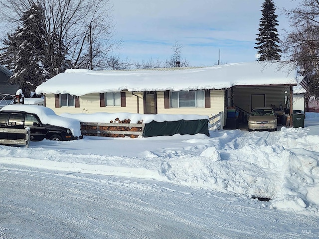 view of front of home