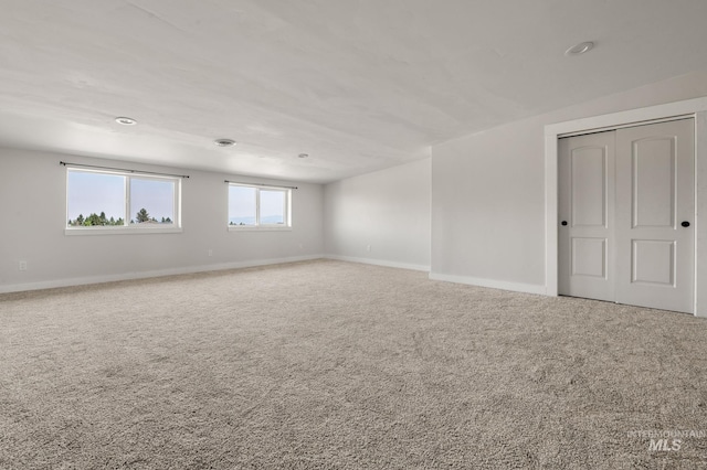 view of carpeted spare room