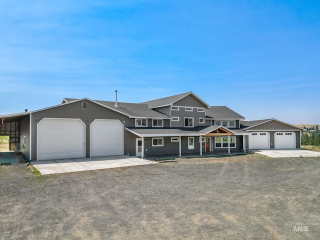 view of front of house featuring a garage