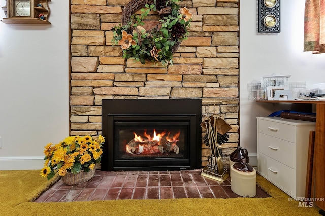 room details featuring a fireplace