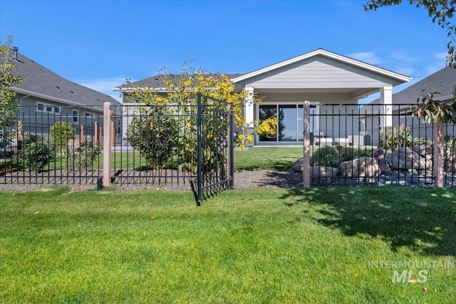 view of yard with fence