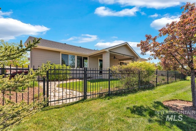 855 N Morley Green Pl, Eagle, ID 83616 - view of front facade featuring a ceiling fan, a fenced front yard, and a front yard