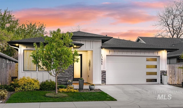 view of front of home featuring a garage