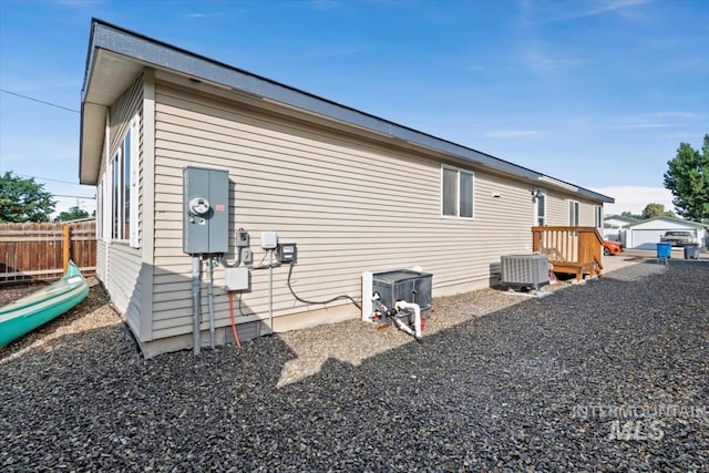 1404 River Run Ln, Caldwell, ID 83605 - view of home's exterior featuring a central air condition unit