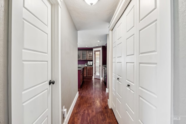 810 N Eagle Hills Way, Eagle, ID 83616 - corridor with dark wood-style flooring, baseboards, and recessed lighting