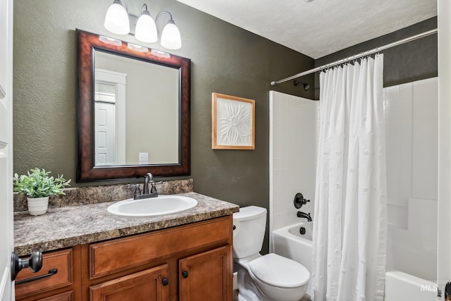 810 N Eagle Hills Way, Eagle, ID 83616 - full bathroom with a textured wall, shower / bathtub combination with curtain, vanity, and toilet