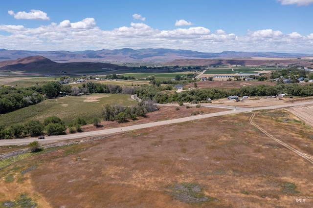 6445 Baseline, Melba, ID 83641