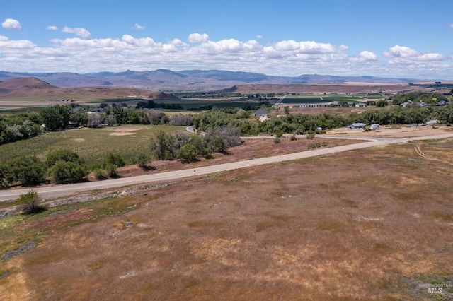 6445 Baseline, Melba, ID 83641