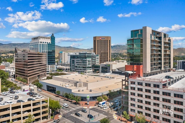 city view featuring a mountain backdrop