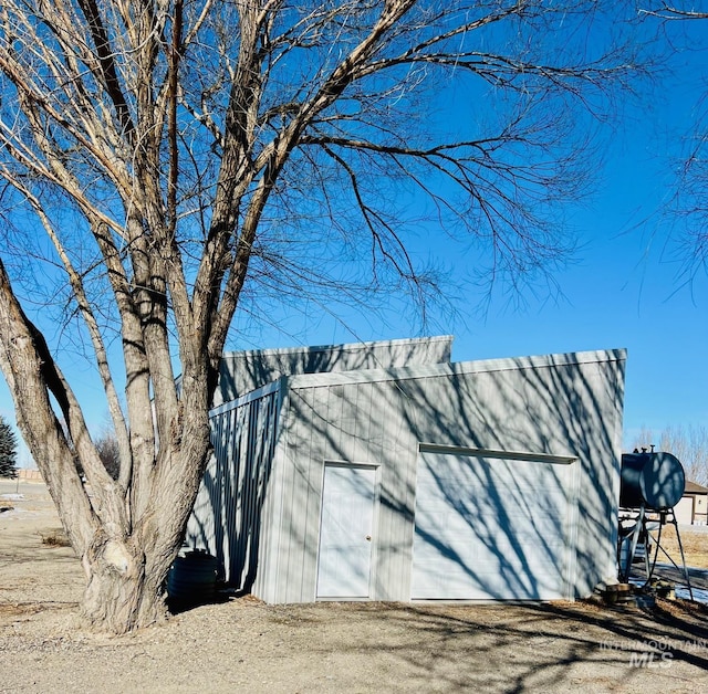 view of outdoor structure with a garage