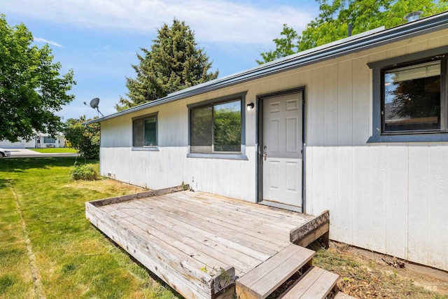 1131 Aztec Dr, Twin Falls, ID 83301 - wooden terrace featuring a lawn