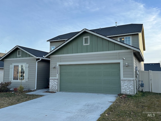 view of front facade with a garage