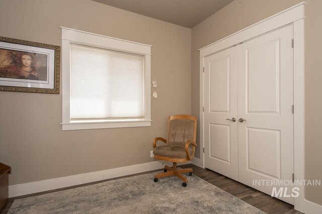 4519 Middlesboro Way, Caldwell, ID 83607 - sitting room with baseboards and dark wood-type flooring