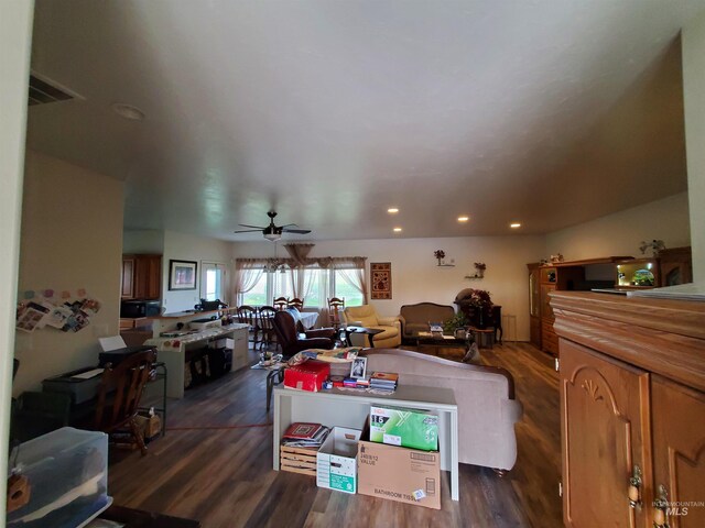 1441 Marie Dr, Gooding, ID 83330 - living area with dark wood-style flooring, ceiling fan, and recessed lighting