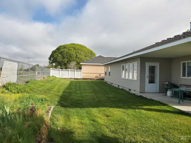 1441 Marie Dr, Gooding, ID 83330 - view of yard with a patio