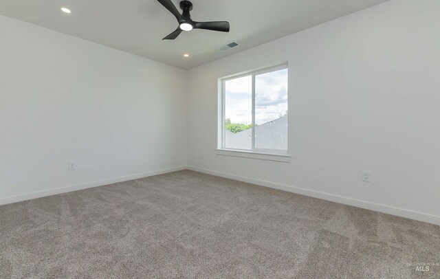 2117 Oxon St, Caldwell, ID 83605 - spare room with carpet flooring, recessed lighting, and ceiling fan
