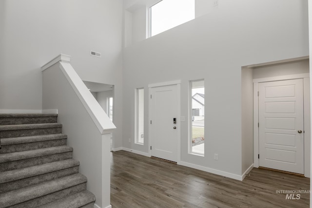 14761 N Ninja Way, Nampa, ID 83651 - entrance foyer with visible vents, a healthy amount of sunlight, and wood finished floors