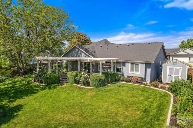 613 E Sable Ridge Dr, Kuna, ID 83634 - view of front of house with a pergola, a front yard, and roof with shingles