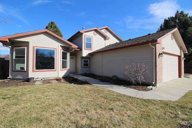 view of front of property featuring brick siding, a front lawn, and an attached garage