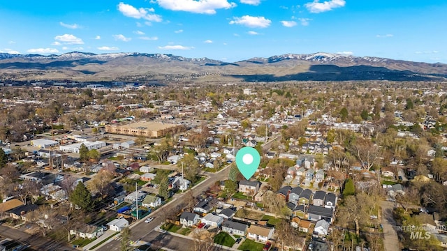 birds eye view of property featuring a residential view and a mountain view