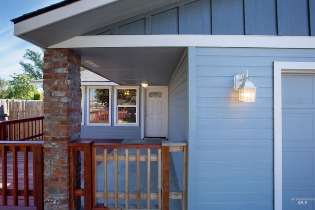 property entrance featuring a garage