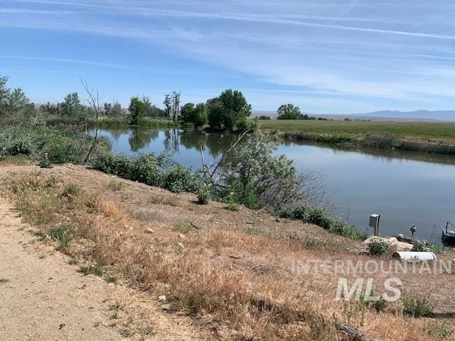 5720 SE 3rd Ave, New Plymouth, ID 83655 - water view