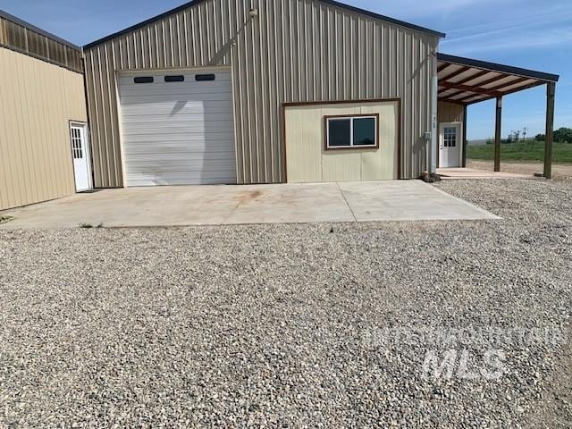 5720 SE 3rd Ave, New Plymouth, ID 83655 - garage with a garage