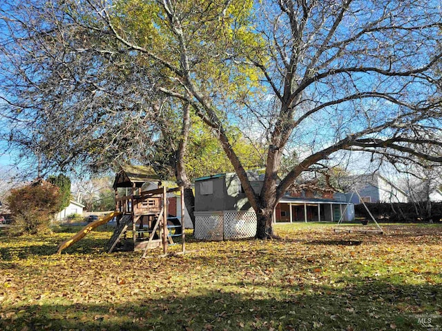 view of yard featuring a playground